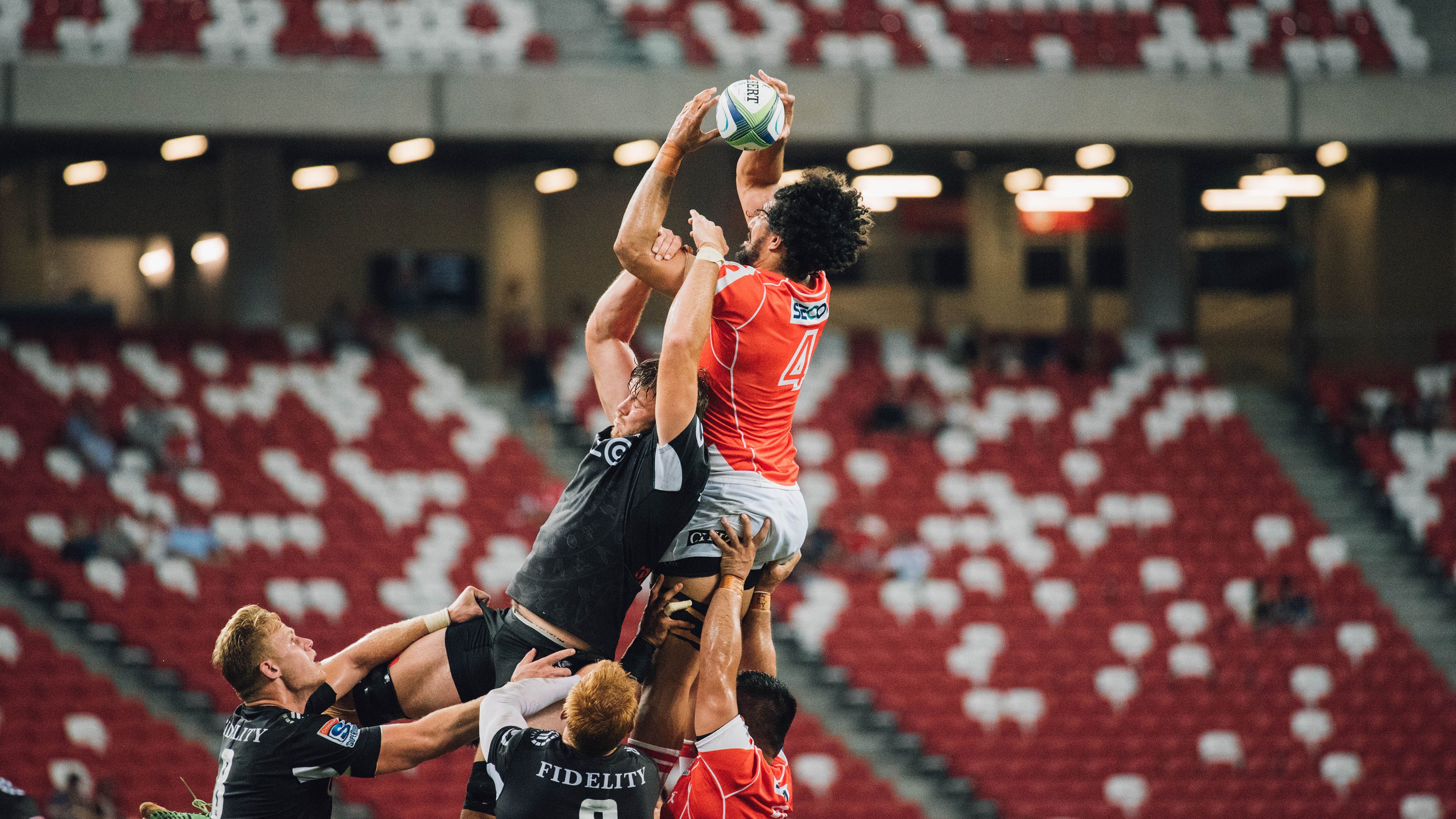 西甲国家德比之夜，阿劳霍成为胜负手