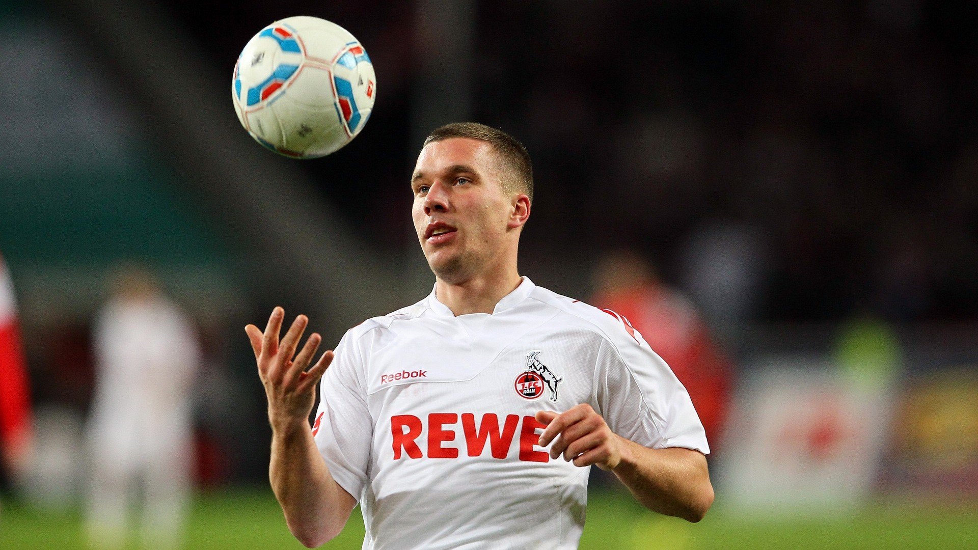 北欧风暴与巴黎闪电,丹麦足球的崛起与姆巴佩的时代烙印